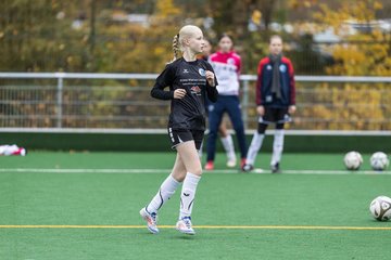 Bild 15 - wCJ VfL Pinneberg - Eimsbuettler TV : Ergebnis: 0:3